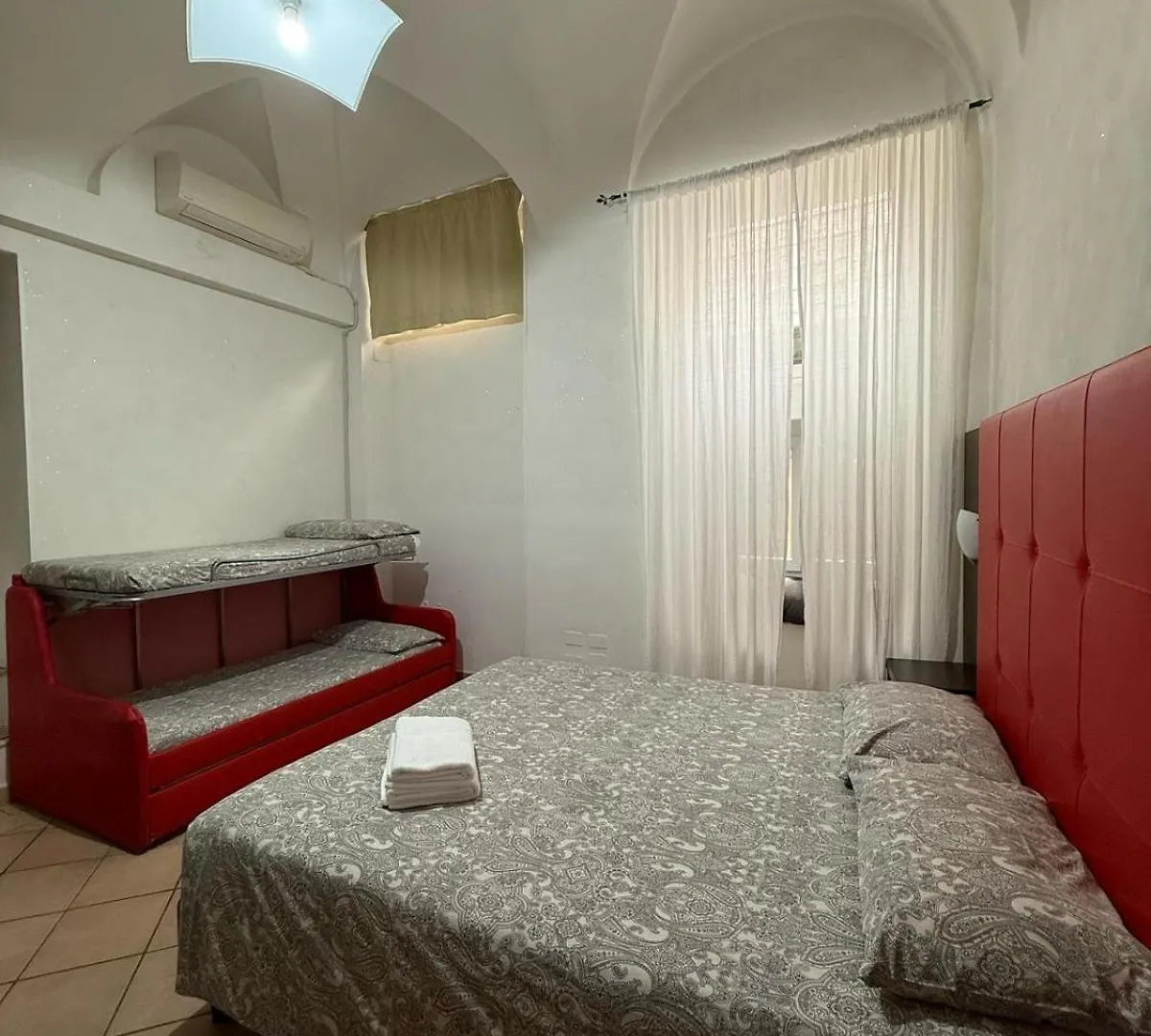 Pensjonat Sakura Inn San Remo
