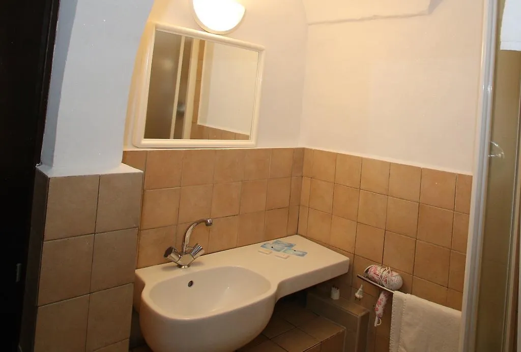 Sakura Inn Sanremo 2*,  Italien