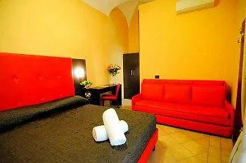 Sakura Inn Sanremo 2*,  Italien