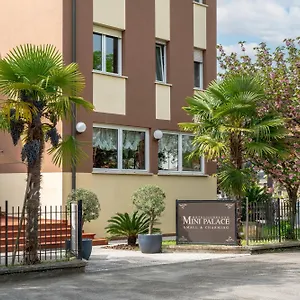 https://hotel-mini-palace-small-charming.emilia-romagnahotels.net
