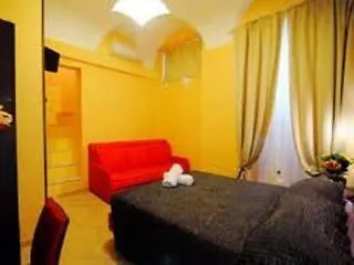Sakura Inn San Remo 2*,